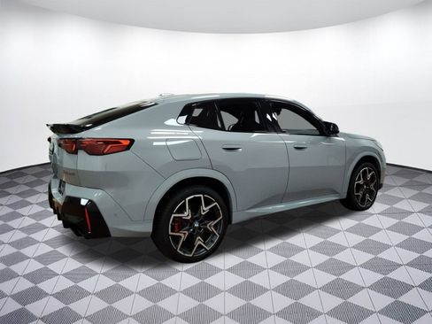 Used 2025 BMW X2 M35i w/ Premium Package image 8