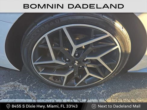 Used 2022 Hyundai Sonata N Line w/ Preferred Accessory Package image 9