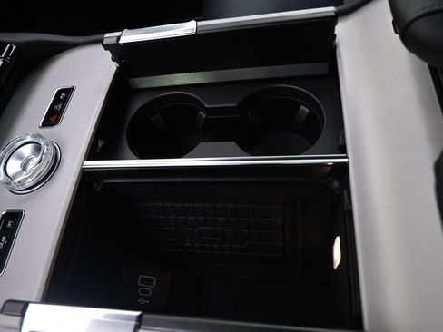 New 2025 Lincoln Navigator L Reserve w/ Jet Appearance Package image 30