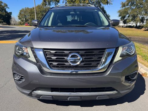 Used 2019 Nissan Pathfinder S image 27