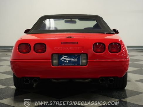 Used 1991 Chevrolet Corvette Convertible image 10