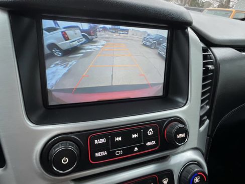 Used 2015 GMC Yukon XL SLT w/ Open Road Package image 18