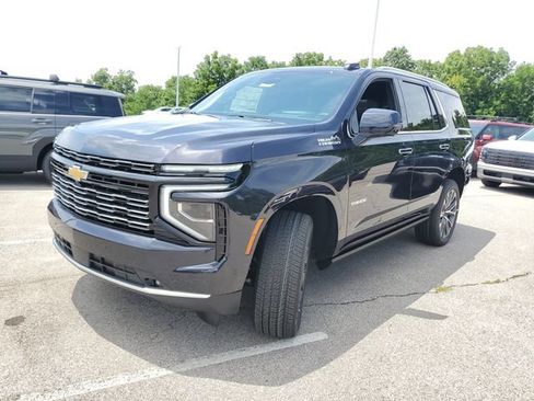 New 2026 Chevrolet Tahoe High Country w/ LPO, Illumination Package AWD/4WD image 2