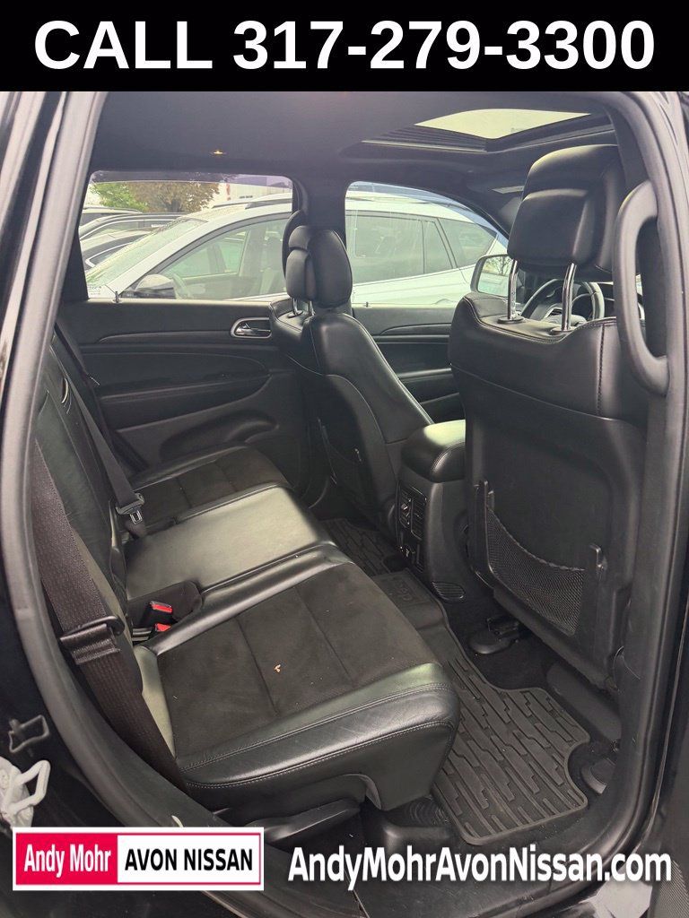 Used 2019 Jeep Grand Cherokee Altitude AWD/4WD image 10