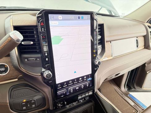 New 2026 RAM 2500 Limited image 32