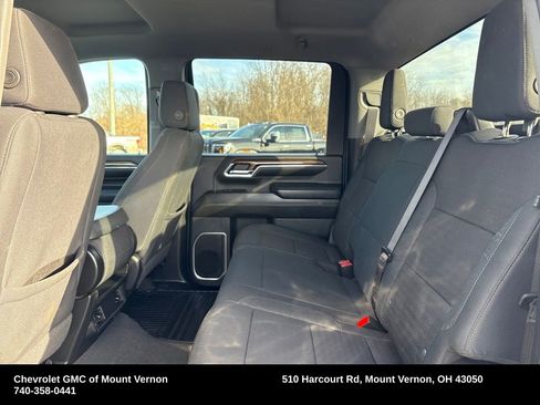 Used 2024 Chevrolet Silverado 3500 LT image 23