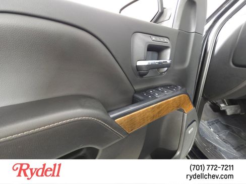 Used 2018 Chevrolet Silverado 1500 LTZ w/ Sport Package image 11