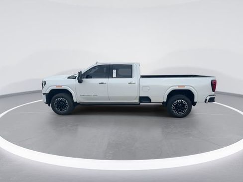 Used 2024 GMC Sierra 3500 Denali Ultimate AWD/4WD image 4