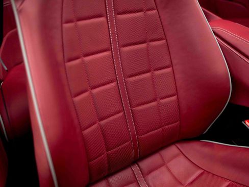 Used 2020 Ferrari Portofino RWD image 62