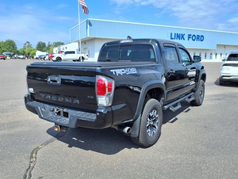 Used 2021 Toyota Tacoma TRD Off-Road w/ TRD Premium Off Road Package image 6
