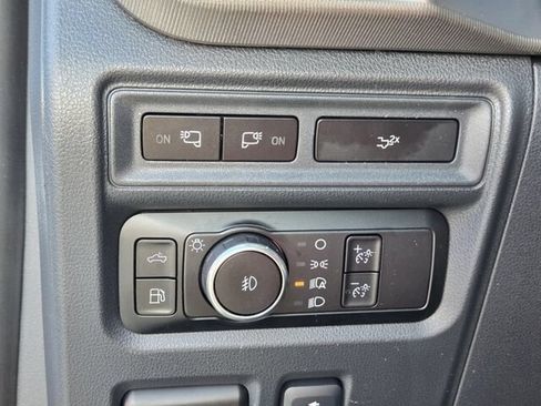 Used 2024 Ford F150 Lariat w/ FX4 Off-Road Package AWD/4WD image 38