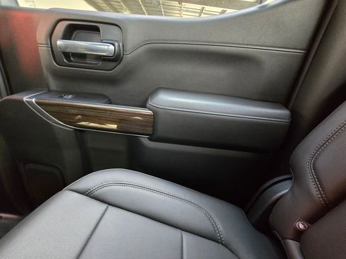 Used 2020 Chevrolet Silverado 1500 RST w/ All-Star Edition image 23