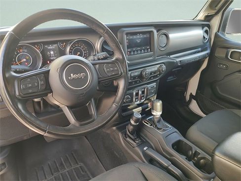 Certified 2022 Jeep Wrangler Sport S image 12