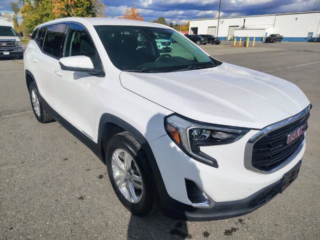 Used 2020 GMC Terrain SLE w/ LPO, Floor Liner Package AWD/4WD image 1