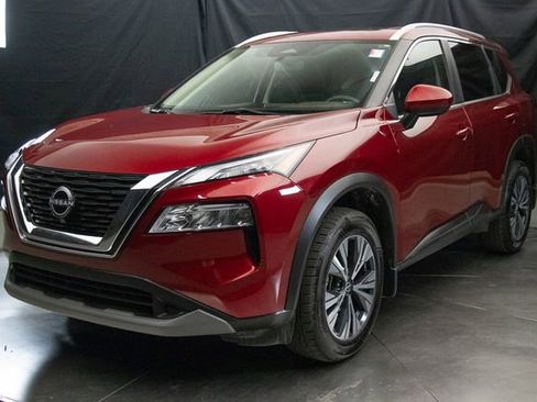 Used 2023 Nissan Rogue SV w/ SV Premium B Package image 6