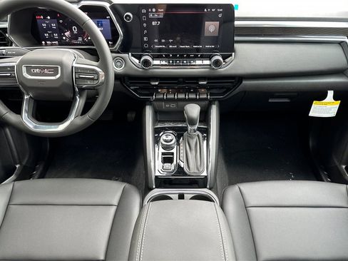 New 2025 GMC Canyon Elevation w/ Convenience Package image 11