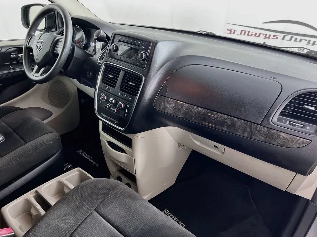 Used 2013 Dodge Grand Caravan SE FWD image 27