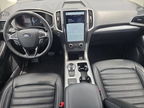 Used 2022 Ford Edge SEL AWD/4WD image 13