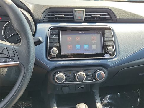 New 2025 Nissan Versa SV w/ Trunk Package image 9