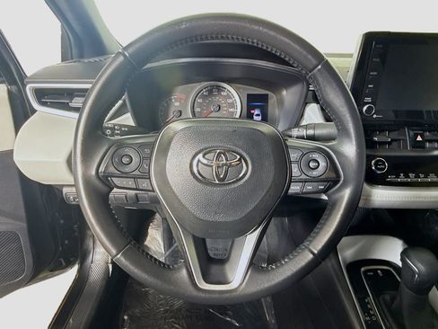 Used 2022 Toyota Corolla SE FWD image 13