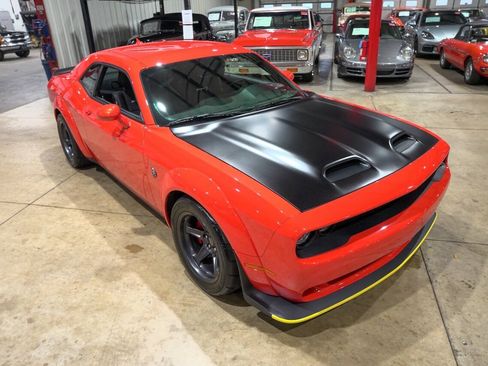Used 2021 Dodge Challenger SRT Super Stock RWD image 14