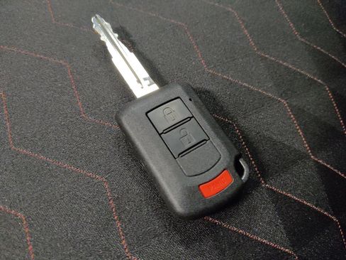 Used 2024 Mitsubishi Mirage LE image 32