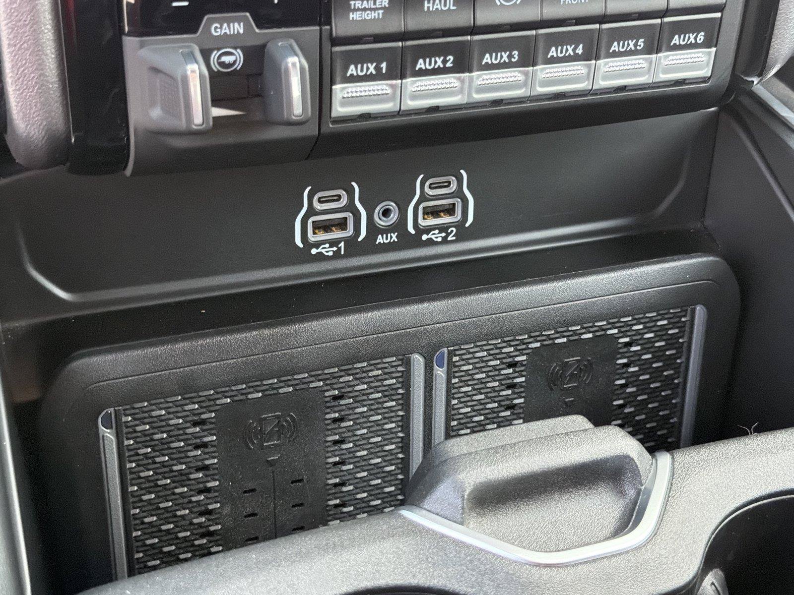 Used 2025 RAM 3500 Laramie w/ Night Edition AWD/4WD image 30