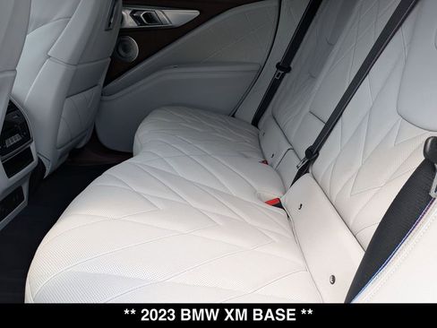Certified 2023 BMW XM AWD/4WD image 3