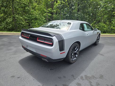 Used 2022 Dodge Challenger GT w/ Blacktop Package RWD image 3