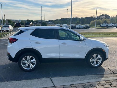 Used 2025 Buick Encore GX Preferred image 7