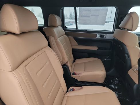 New 2026 Hyundai Santa Fe Calligraphy AWD/4WD image 22