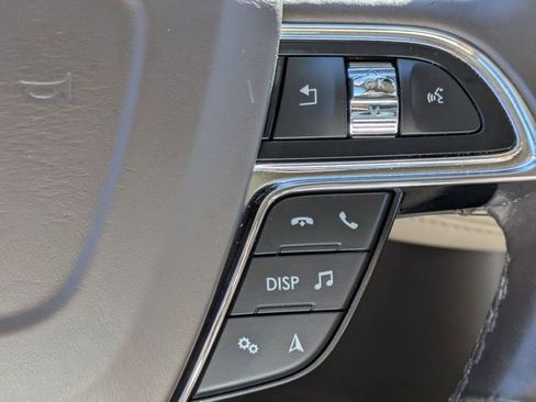 Certified 2023 Lincoln Nautilus Reserve FWD image 27