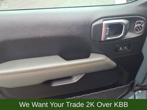 Used 2025 Jeep Gladiator Mojave image 27