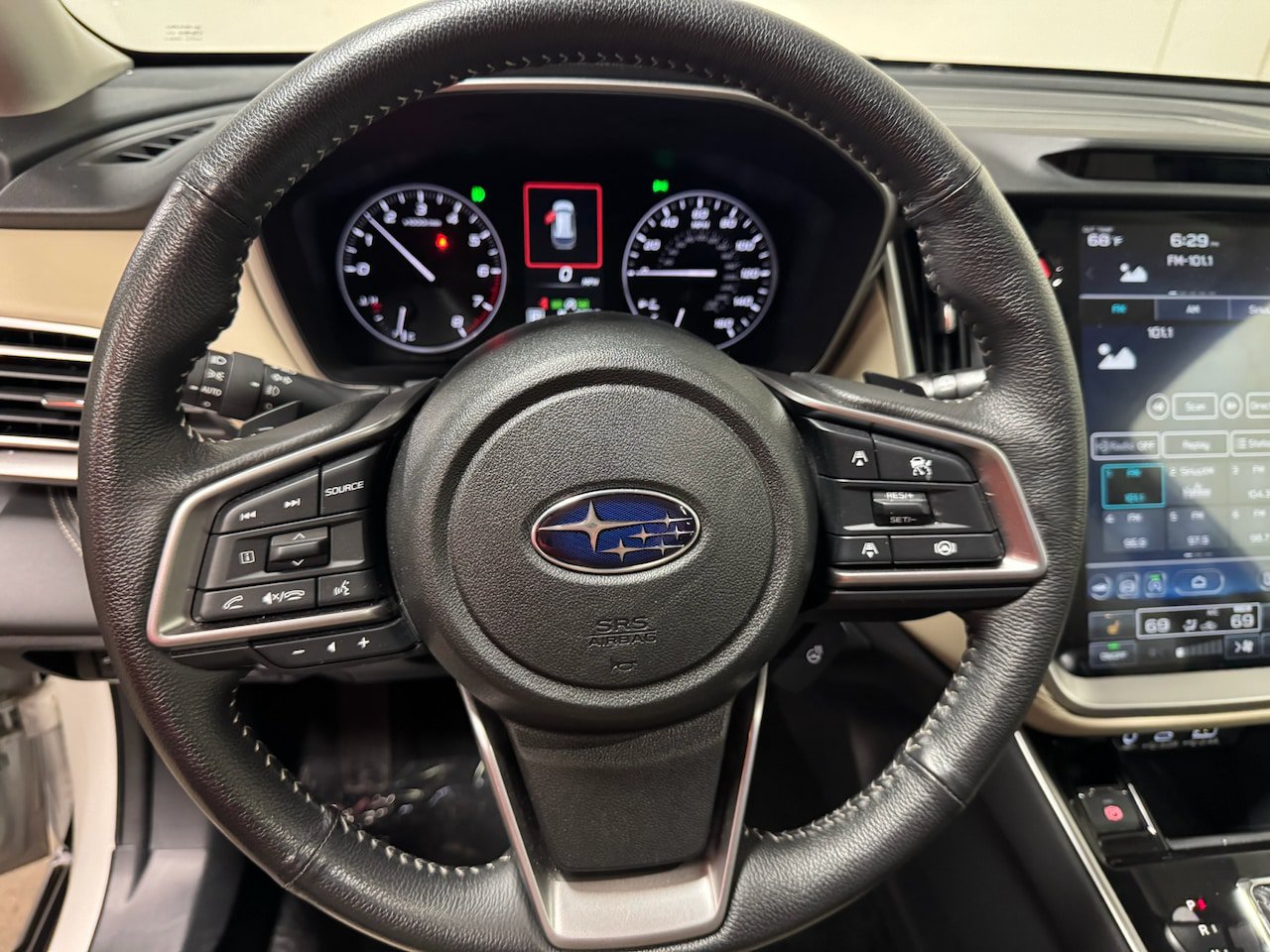 Used 2024 Subaru Outback Limited AWD/4WD image 14