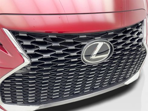 Used 2025 Lexus IS 300 w/ Premium Package image 25