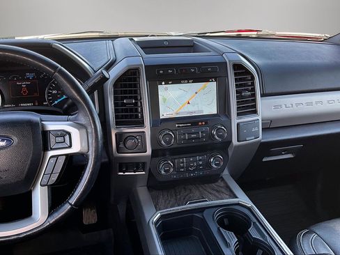 Used 2019 Ford F350 Lariat w/ Lariat Ultimate Package image 10