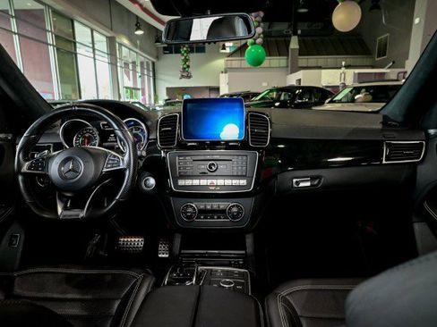 Used 2017 Mercedes-Benz GLE 63 AMG AMG GLE 63, Premium III Pkg, A w/ Premium 3 Package image 33