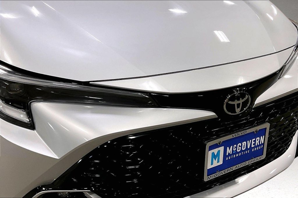 Used 2025 Toyota Corolla XSE FWD image 33