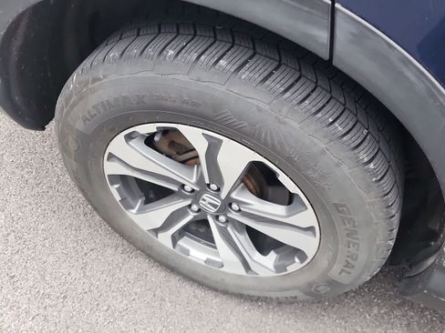 Used 2019 Honda CR-V LX image 11