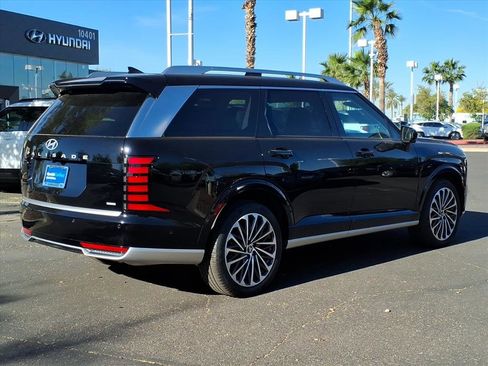 Used 2026 Hyundai Palisade Calligraphy image 5