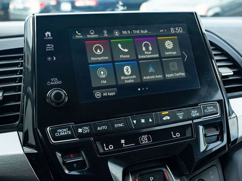 Used 2018 Honda Odyssey Touring image 30