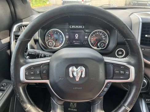 Used 2019 RAM 1500 Big Horn AWD/4WD image 20