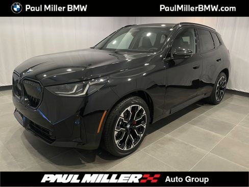 Used 2025 BMW X3 xDrive30i w/ M Sport Package image 1