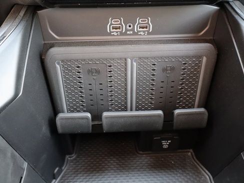 Used 2025 RAM 2500 Laramie image 29