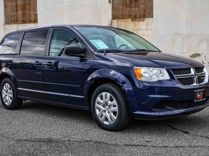 Used 2014 Dodge Grand Caravan SE w/ Quick Order Package 29E SE