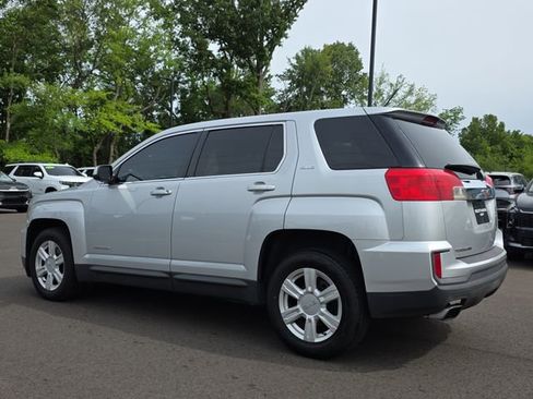 Used 2016 GMC Terrain SLE FWD image 3
