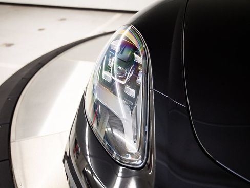 Certified 2023 Porsche Panamera 4 Platinum Edition AWD/4WD image 13