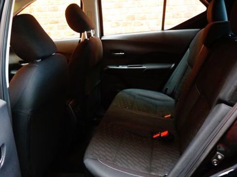 Certified 2023 Nissan Kicks SV FWD image 31