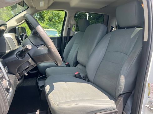 Used 2018 RAM 2500 SLT AWD/4WD image 12
