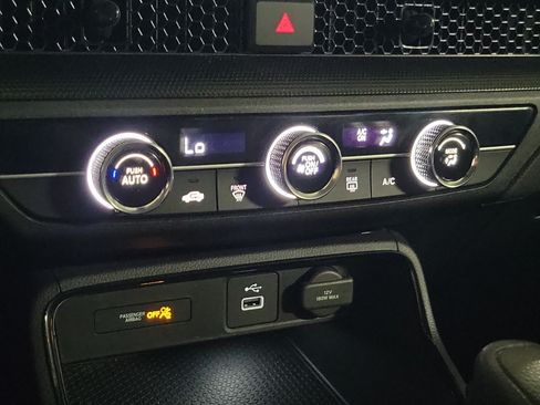 Used 2024 Honda CR-V LX image 29